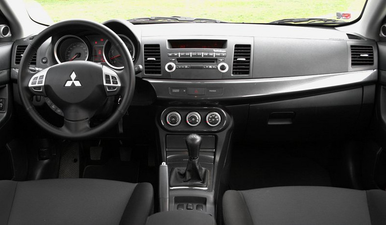 Mitsubishi Lancer Sportback 1.8 MIVEC – zwinny bliźniak