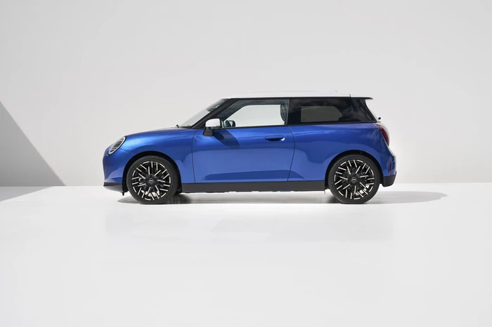 Nowe MINI Cooper SE