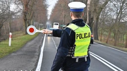 zatankował na zapas i zapomniał o jednym. dostał 3000 zł kary