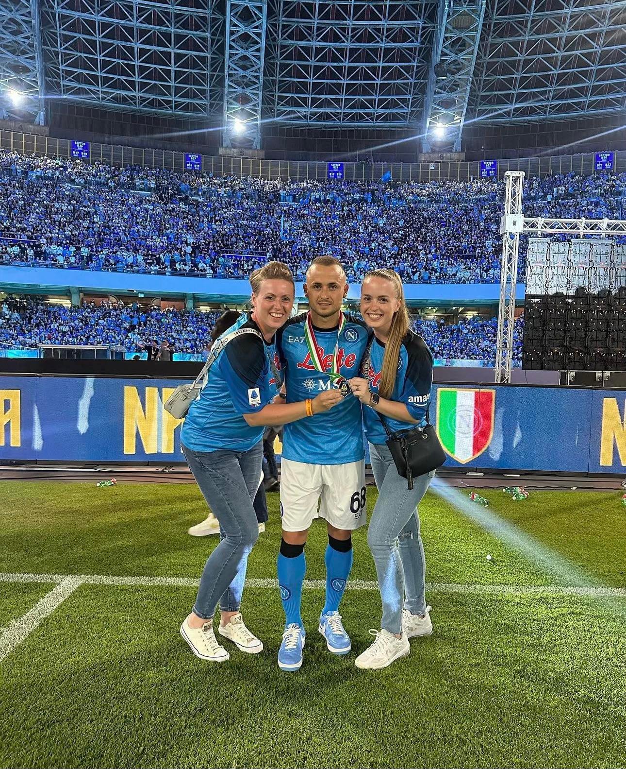 Sestra Stana Lobotku Andrea Machalek Lobotková.