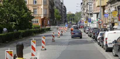 Po Trzebnickiej w jedną stronę