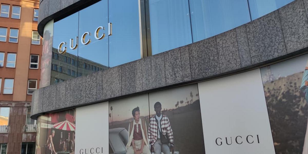 Butik Gucci w Warszawie. Tak wygląda w środku - Kobieta