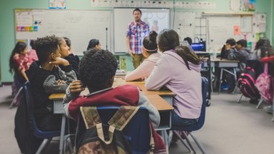 Nadeszło lato i skończyły się egzaminy. To świetny czas na bycie studentem w Europie — chyba że jesteś z Rosji