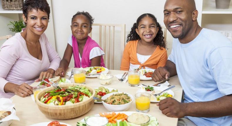 Table manners(ahchealthenews)