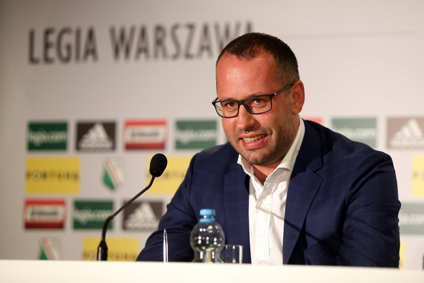 Legia Warszawa gotowa na sprzedaż Nemanji Nikolicia. Mają już następcę