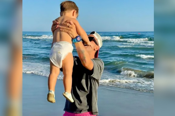 "NE MORA SVAKO NI DA IMA DETE" Brat Marije Šerifović javno priznao da li planira da se ostvari kao otac: Evo čime se danas bavi