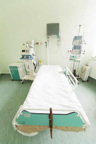 Szpital Uniwersytecki w Krakowie. Izolatka do leczenia pacjentów z chorobami zakaźnymi