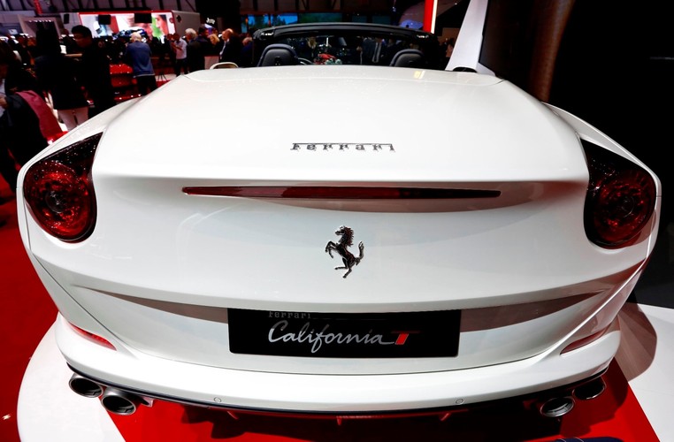 Ferrari California T