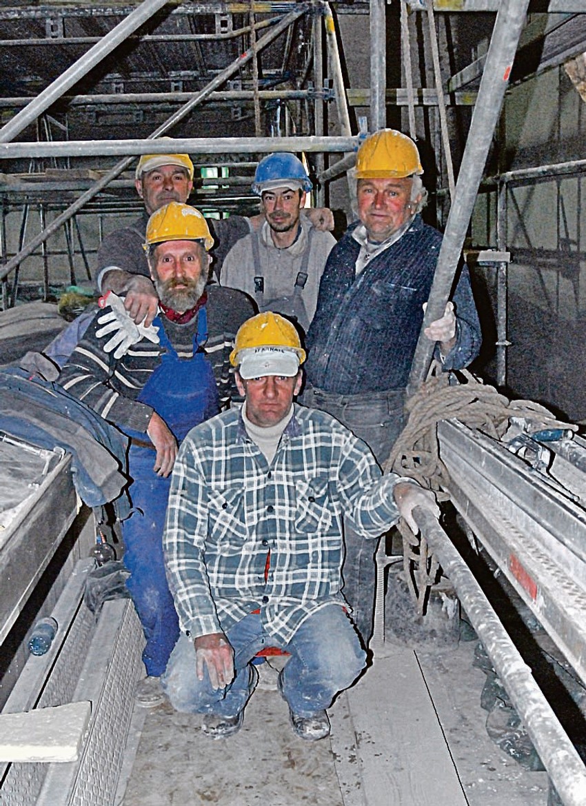 Građevinci kažu da uživaju dok rade i da im je čast što obnavljaju jednu ovako vrednu građevinu