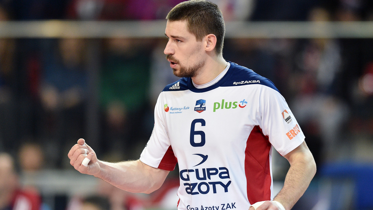 ZAKSA Kędzierzyn-Koźle jest pierwszym półfinalistą Pucharu Polski. Najlepszym zawodnikiem wygranego meczu z Jastrzębskim Węglem został wybrany został Dawid Konarski. - Jeszcze nie wygraliśmy Pucharu Polski. Jesteśmy dopiero w półfinale. Przed nami jeszcze daleka droga - powiedział atakujący Zaksy.