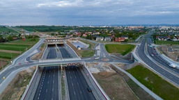 zamknęli nowo wybudowany tunel na północnej obwodnicy krakowa, zamkną