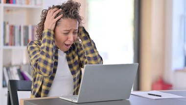 Bardzo trudny quiz z ortografii. 10/10 tylko erudyta trafi