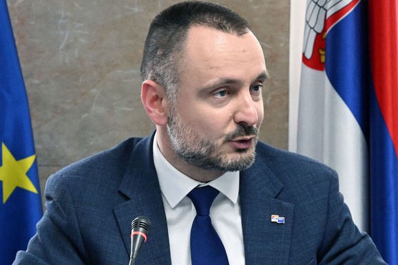 Apostolović: Neophodno je da se iskoristi zamajac u politici proširenja i da se završe započete aktivnosti