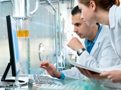 Naukowa sensacja. Potwierdzono odkrycie cząstki Higgsa