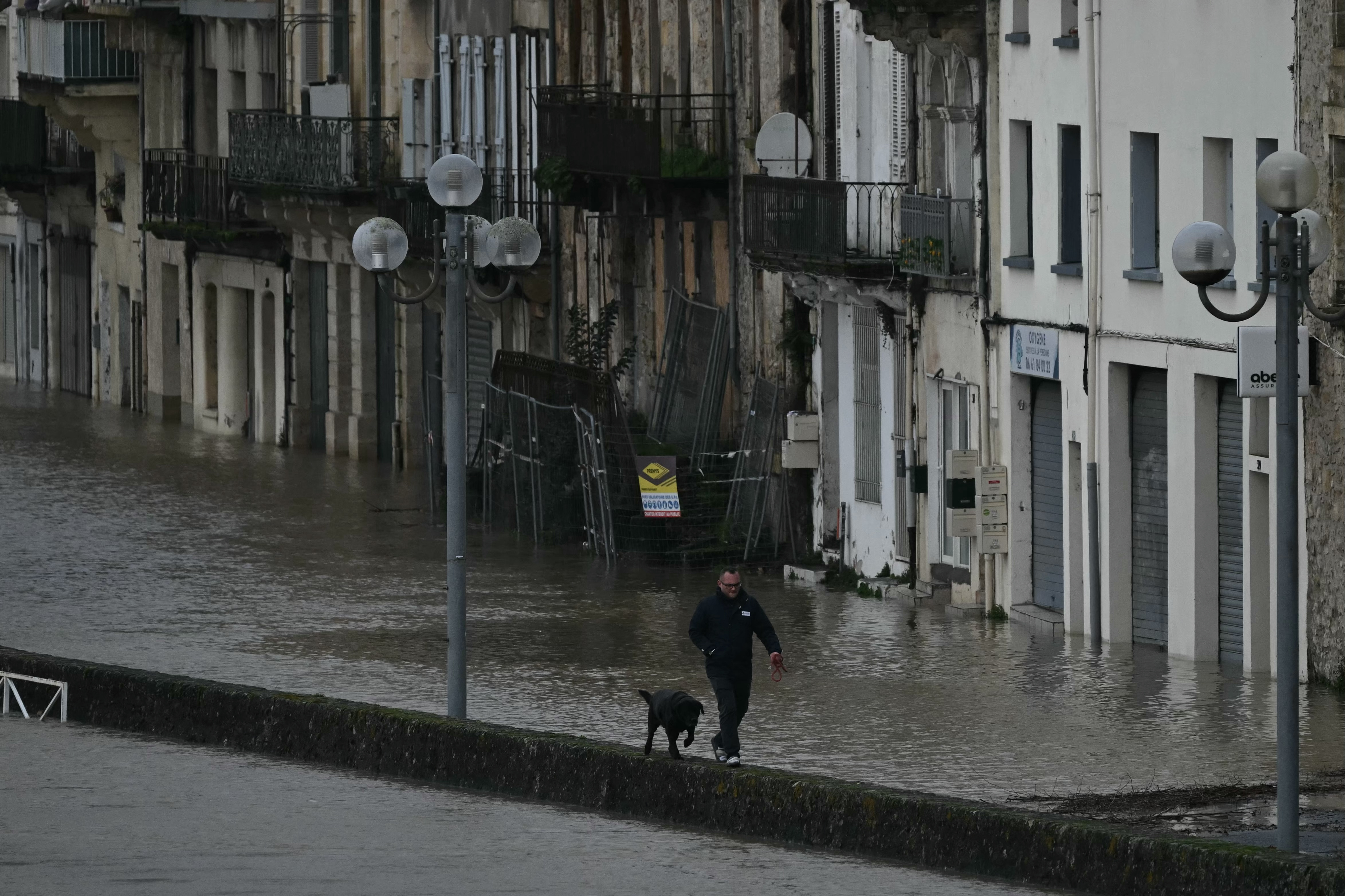 Crue de la Garonne : "Si l'eau grimpe au sommet de la digue, ce sera le début des problèmes"