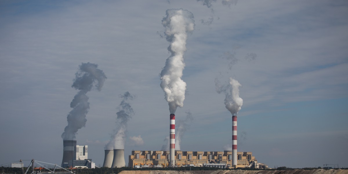 Ze względu na przerwanie ciągu podawania węgla blok nr 14 Elektrowni Bełchatów zostanie wyłączony po wyczerpaniu zapasów węgla - poinformowało PGE GiEK.