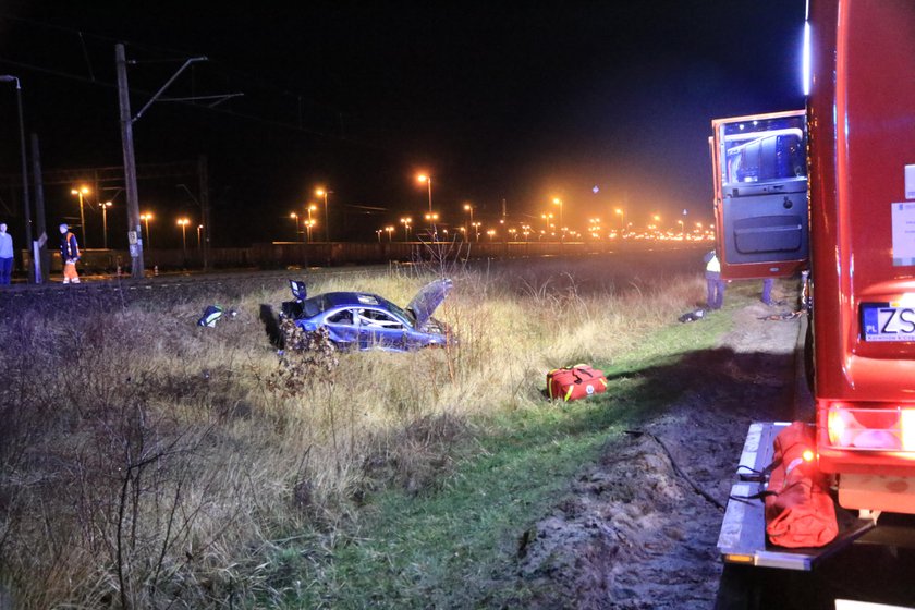 Świnoujście: Jechali do pracy, przed auto wyskoczył dzik. 1 osoba nie żyje