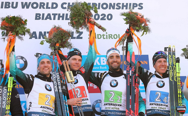 Francja - złoci medaliści MŚ w biathlonie