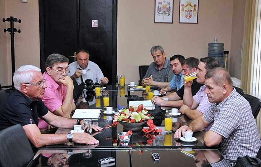 ODirektor Miroslav Petrović nije došao: Sastanak kod Stevanovića