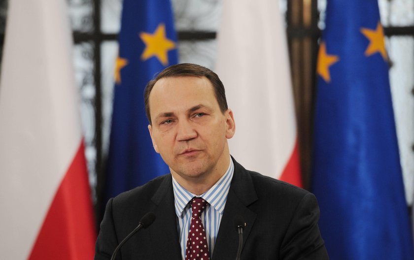 Sikorski pozwał Kaczyńskiego