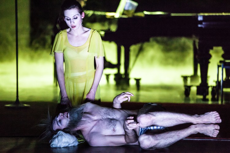 Spektakl 'Śmierć i dziewczyna' Fot. Natalia Kabanow