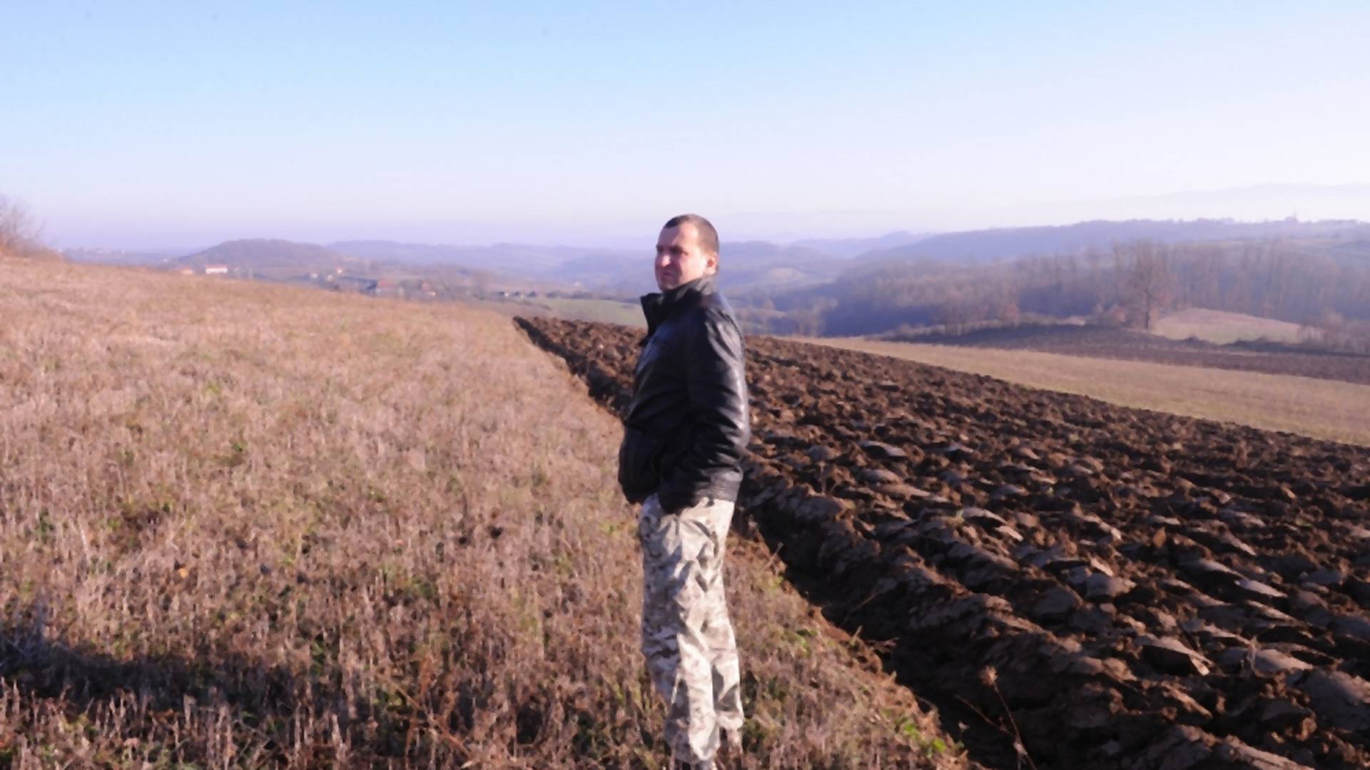 Nenad Jezdić već 15 godina živi na selu: Pobegao sam od sebe