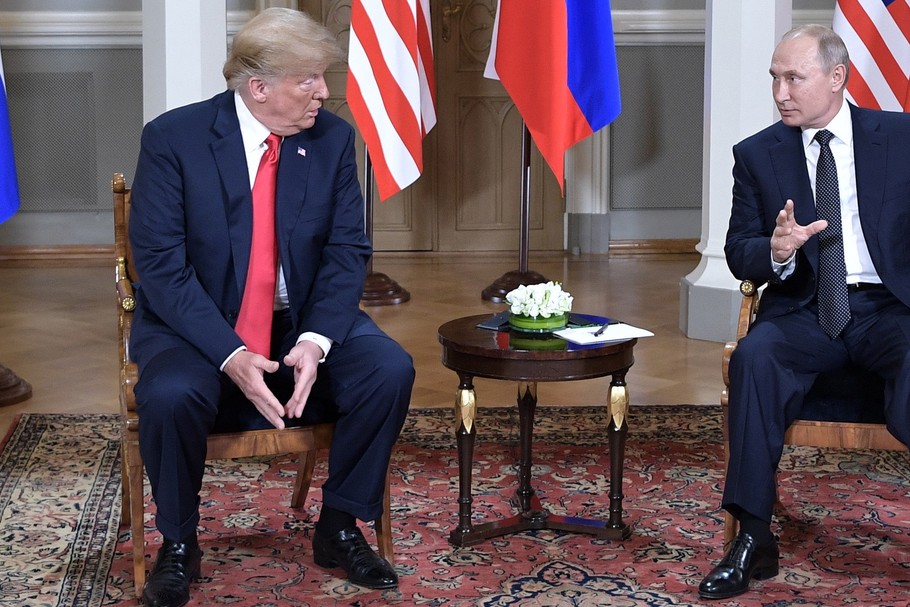 Donald Trump i Władimir Putin podczas spotkania w Helsinkach, 16 lipca 2018 r.