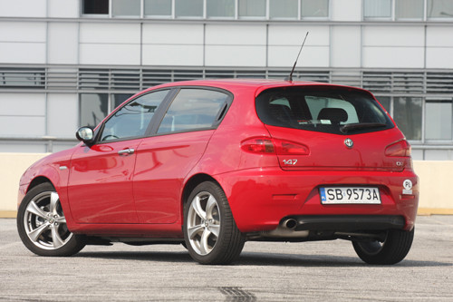 Alfa Romeo 147 1.9 JTDM Q2 - Pewniak w każdym zakręcie