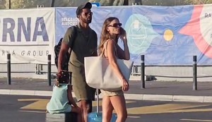 Nina Seničar sa mužem i ćerkom