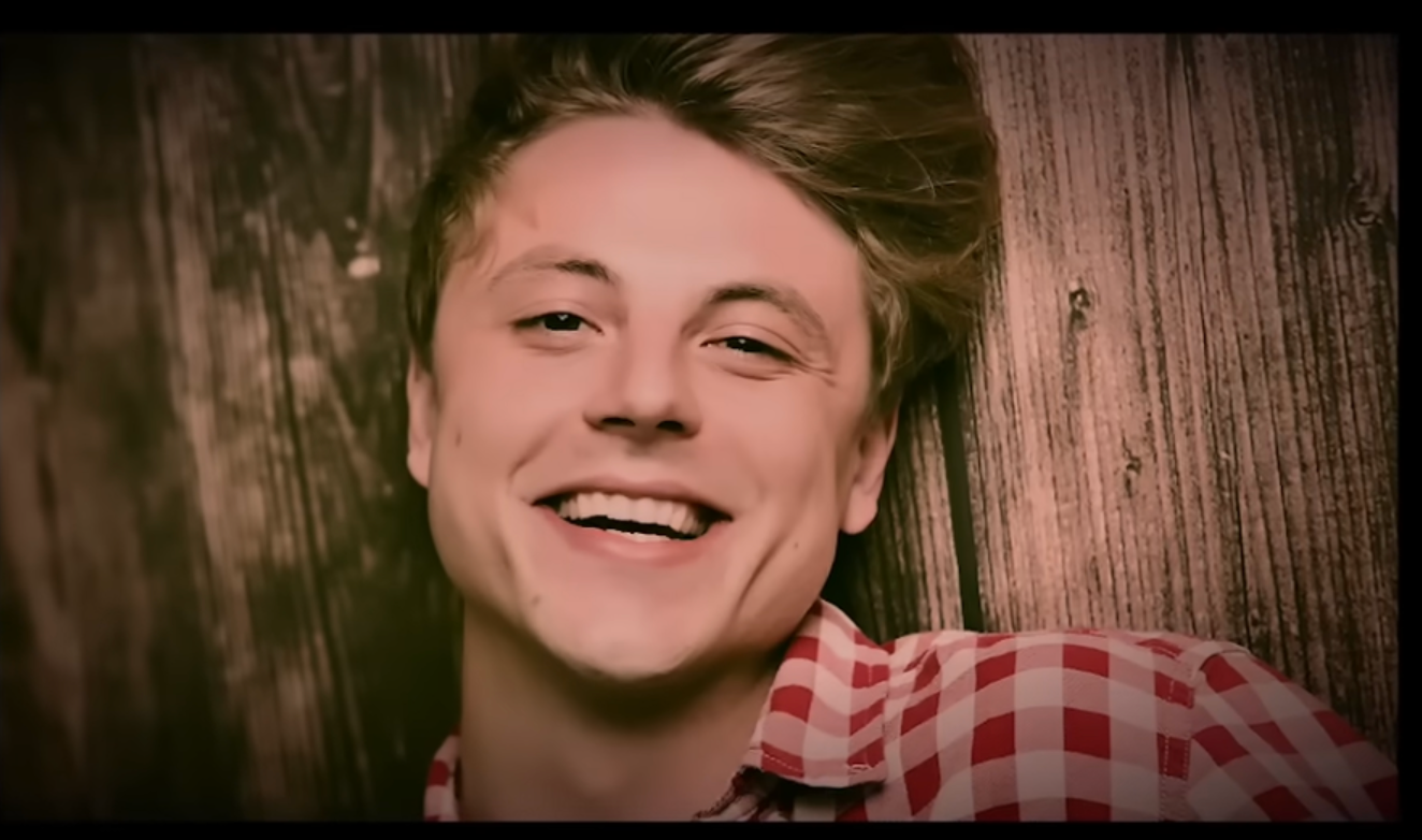 Český herec, spevák a moderátor Aleš Kubát.