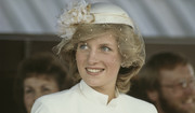 "Diana była otoczona armią lekarzy". Księżna chorowała przez większość dorosłego życia