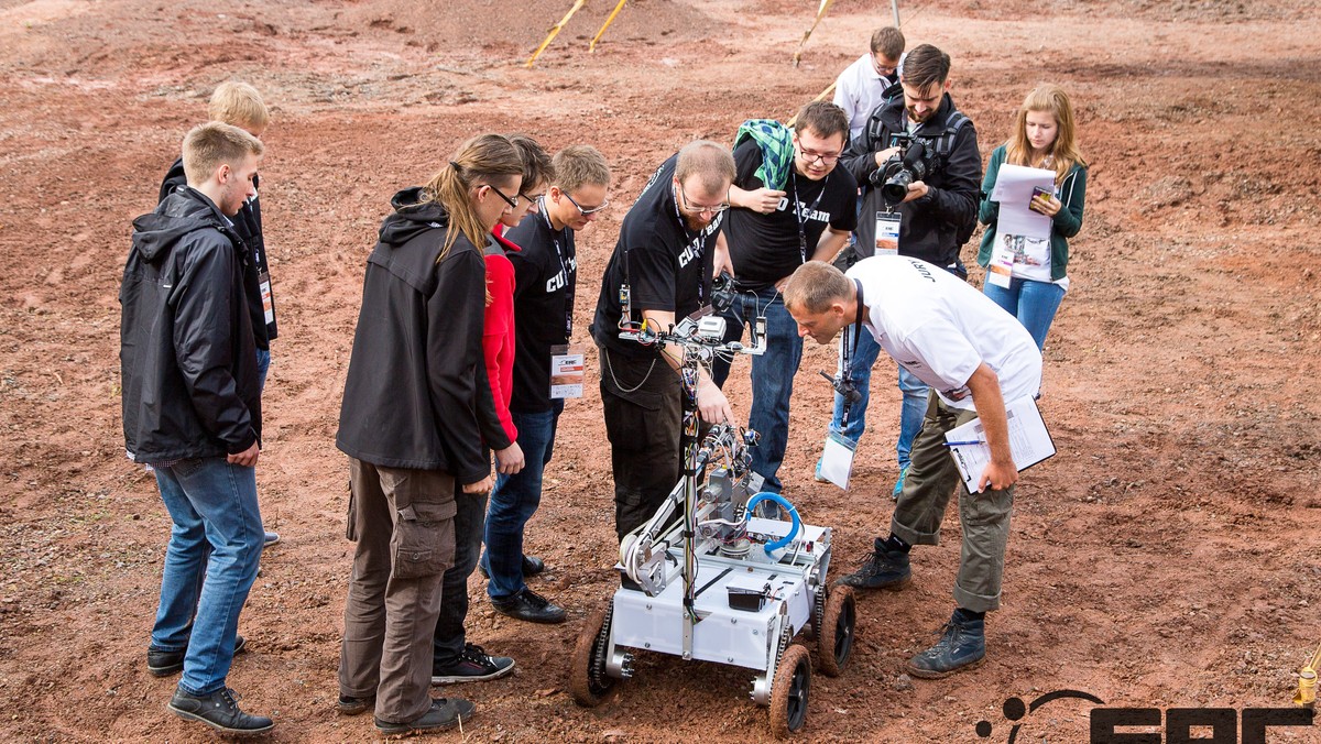 60 drużyn z 12 krajów z całego świata weźmie udział w III edycji European Rover Challenge. Europejskie Zawody Łazików Marsjańskich odbędą się w Jasionce.