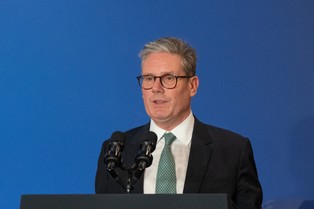 Brytyjski premier po 8 latach wraca do Pekinu. "Chiny są kluczowym graczem"