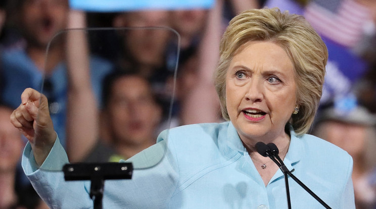 Hillary Clintonnál is bombát találtak/Fotó: AFP