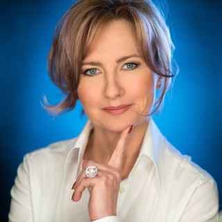 Iwona Demidowicz-Wawrzyniuk, Zarządzająca Centrum Eksperckim Way of Working w ING Banku Śląskim