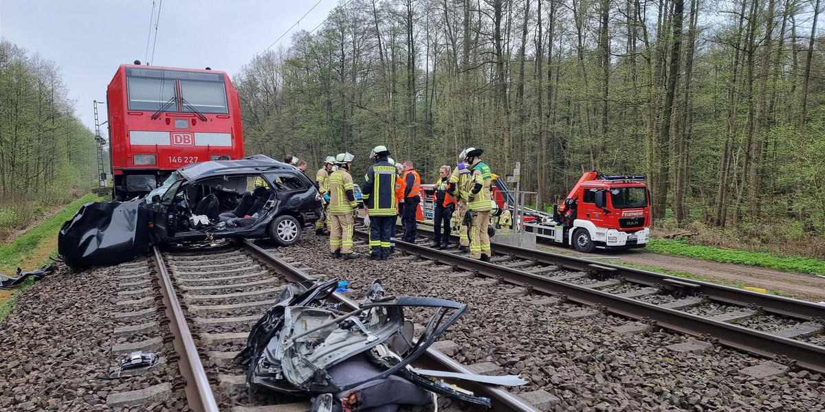 Tragiczny wypadek na przejeździe w Niemczech.