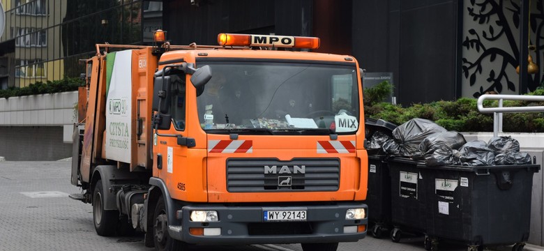 Jak prawidłowo segregować odpady? Ministerstwo Środowiska tłumaczy NOWE ZASADY SEGREGACJI ŚMIECI