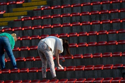 ŻUŻEL LIGA POLSKA LECHMA START BETARD SPARTA