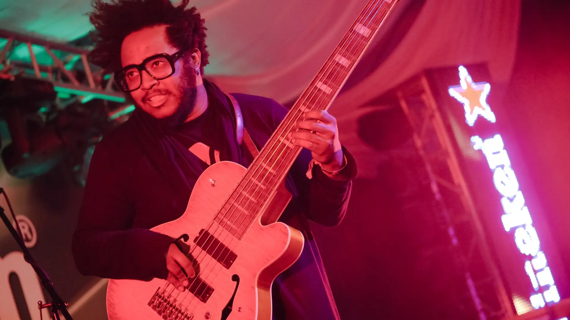 Thundercat, muzyk grający z Kendrickiem i Flying Lotusem, wystąpi w Warszawie