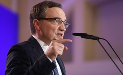 'Mogę wyciągnąć rękę do prezydenta'. NAJWAŻNIEJSZE PUNKTY wystąpienia Ziobry na konwencji SP