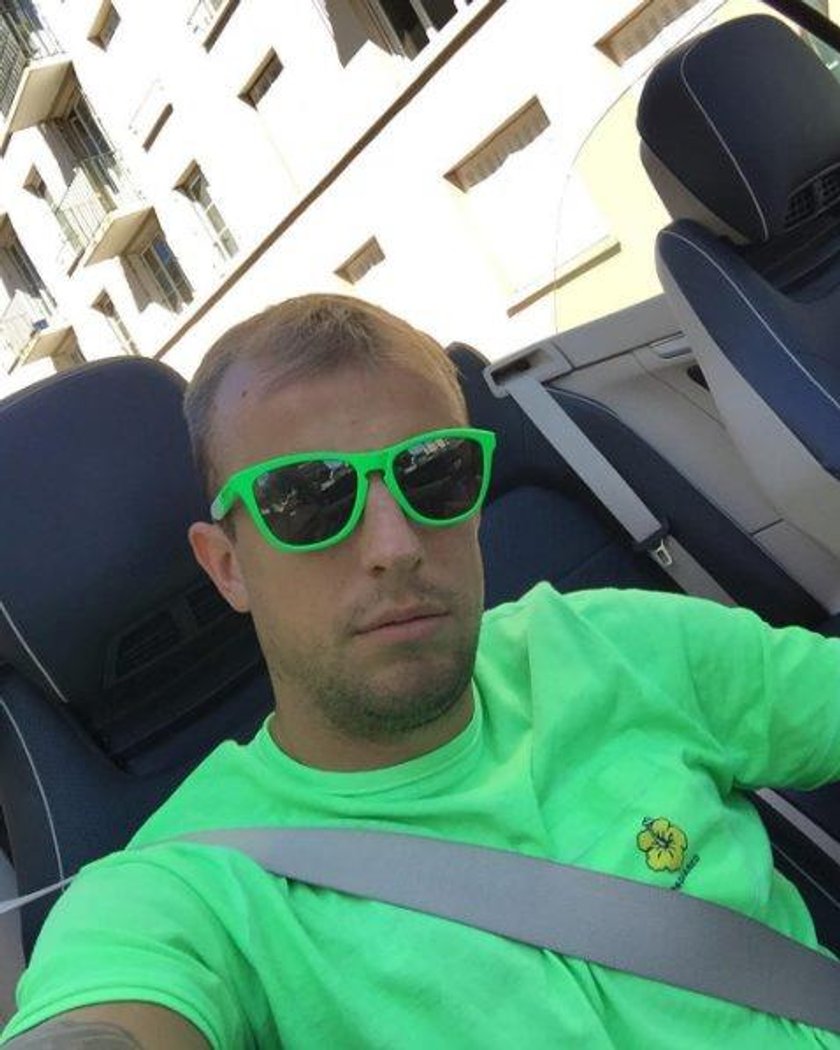 Kamil Grosicki uczcił Dzień Babci i... zapowiedział grubą imprezę!