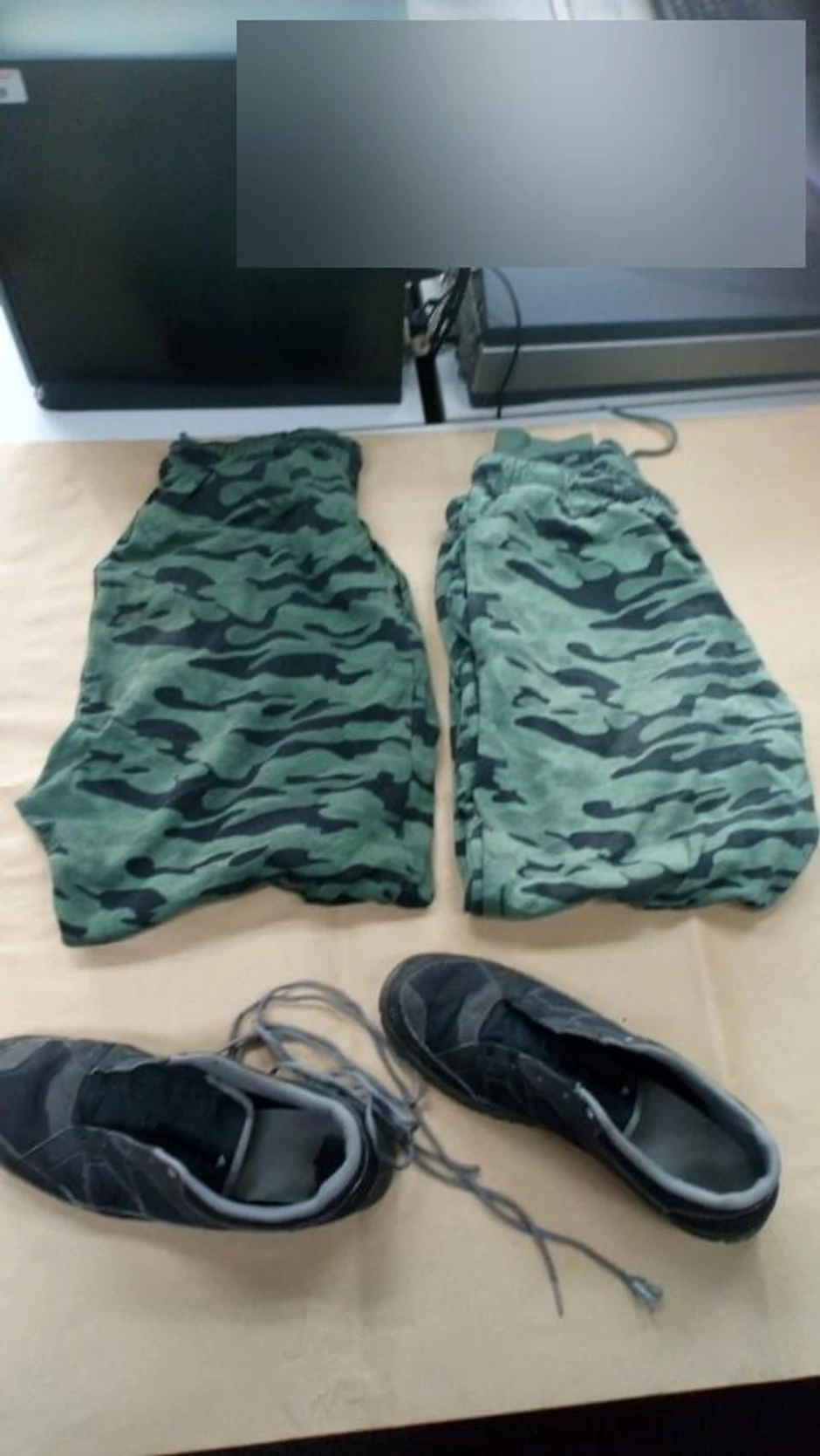 Odeća zaplenjena prilikom hapšenja Srba i Hrvata