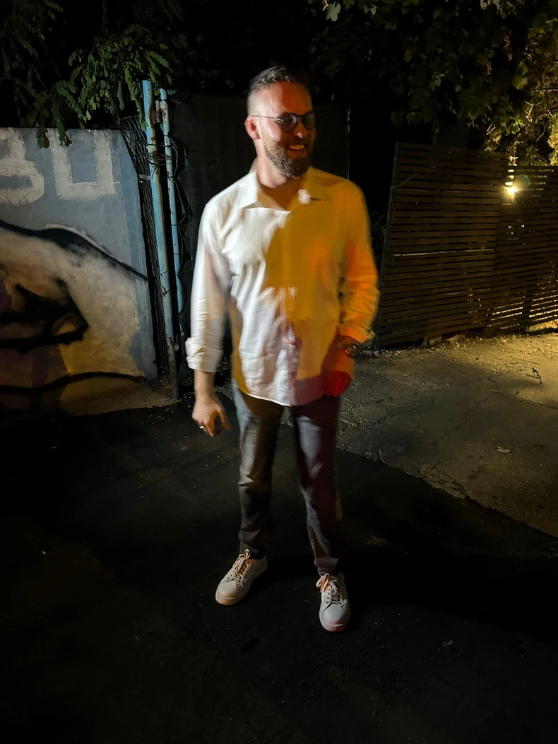 Danijel Alibabić slavi rođenje ćerke