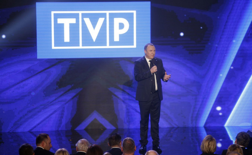 Jacek Kurski na konferencji TVP