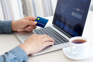 Prezes CCC: Udział e-commerce w sprzedaży Grupy przekroczy 50% w 2022 roku