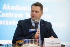 Awantura o Zdrowe Love. Czarnek o 'demoralizującej edukacji seksualnej'