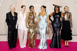 HOLIVUDSKA "JAGODICA BOBICA" u šokantnoj haljini na rođendanu Kim Kardašijan: Svi pričaju o NJENIM GRUDIMA, a OVAJ DETALJ na kreaciji NIKOME NIJE JASAN