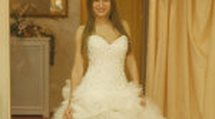 Mindent mutat a divatos menyasszonyi ruha