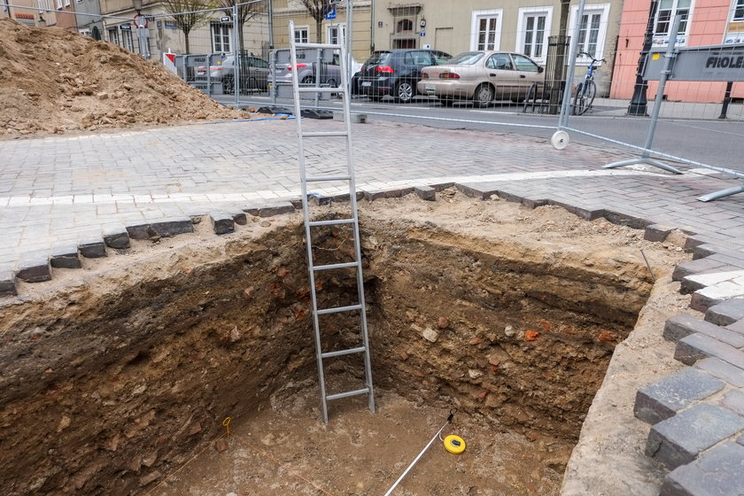 Wykopano mury najważniejszego poznańskiego kościoła!