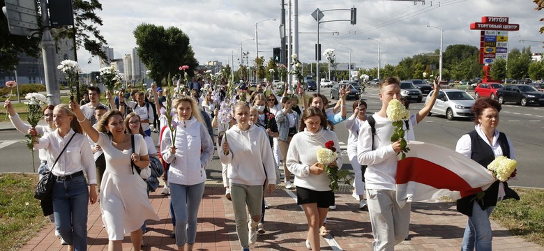 Sławomir Sierakowski z Mińska: Nas też zaatakujecie? Nas też będziecie bić?